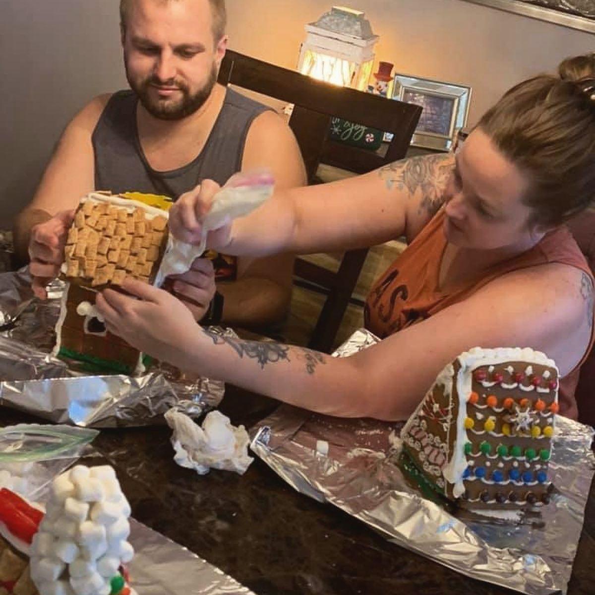 Building gingerbread houses with friends in 2019