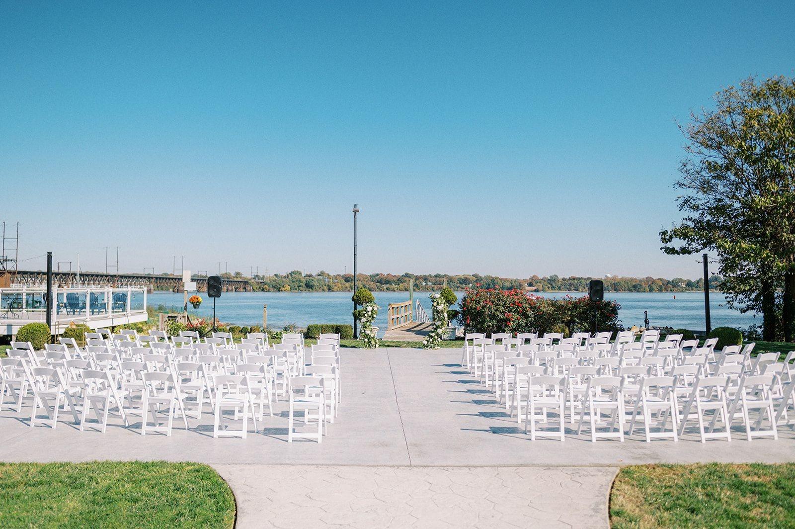 The Wedding Website of Erica Meehan and Brett Darrah