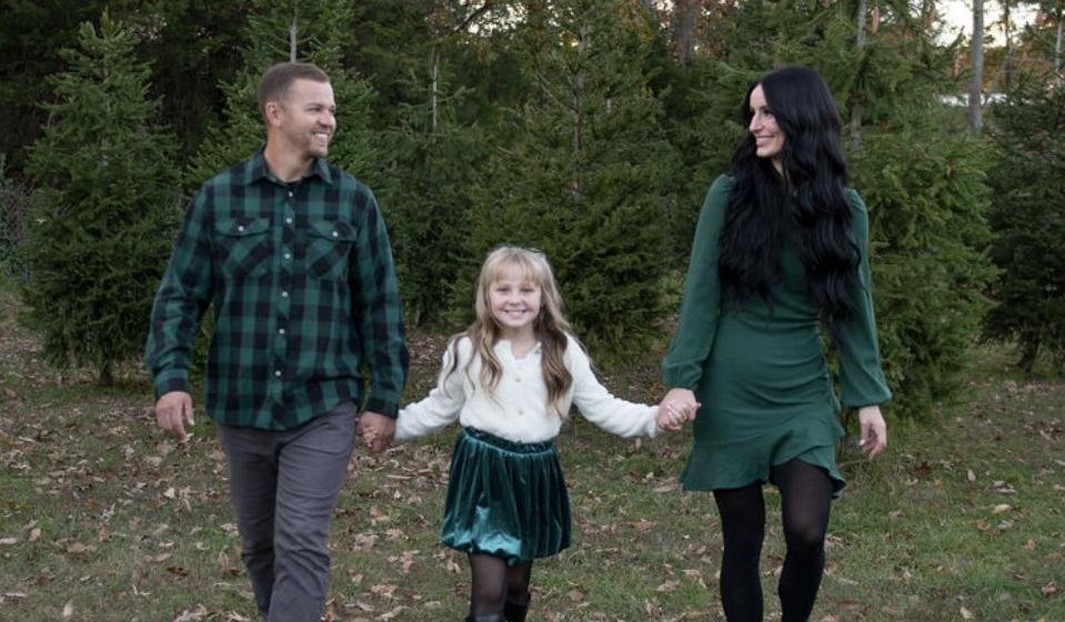 The Wedding Website of Jen Rousseau and James Nacion IV