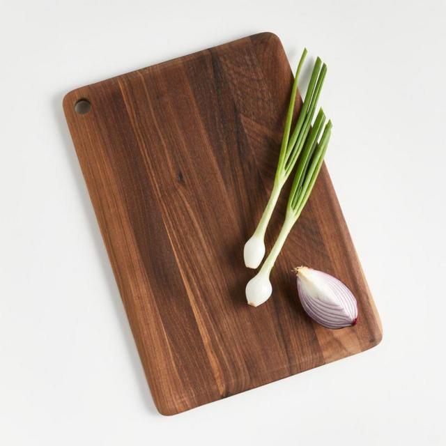 Etienne Medium Walnut Cutting Board