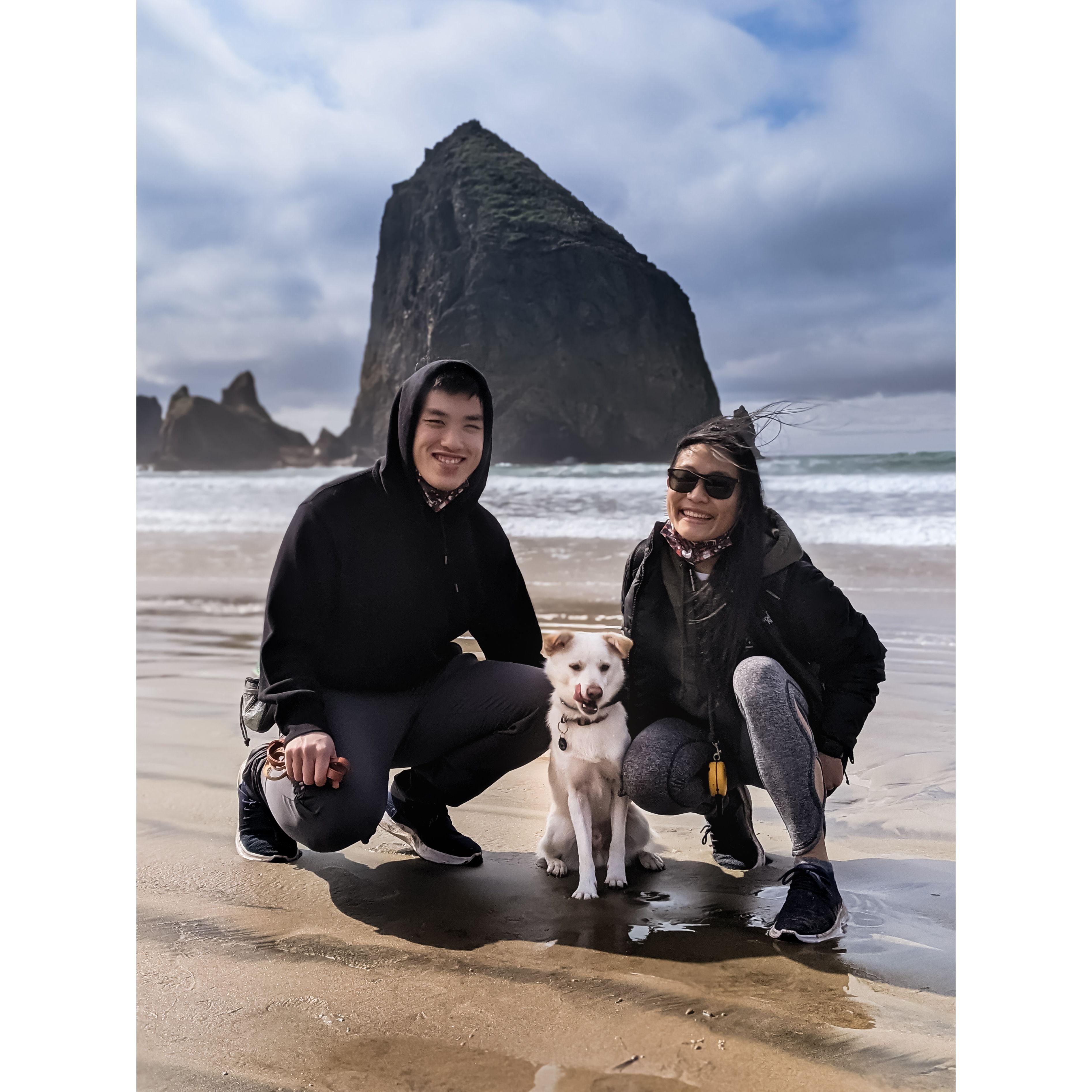 Exploring the beautiful Cannon Beach