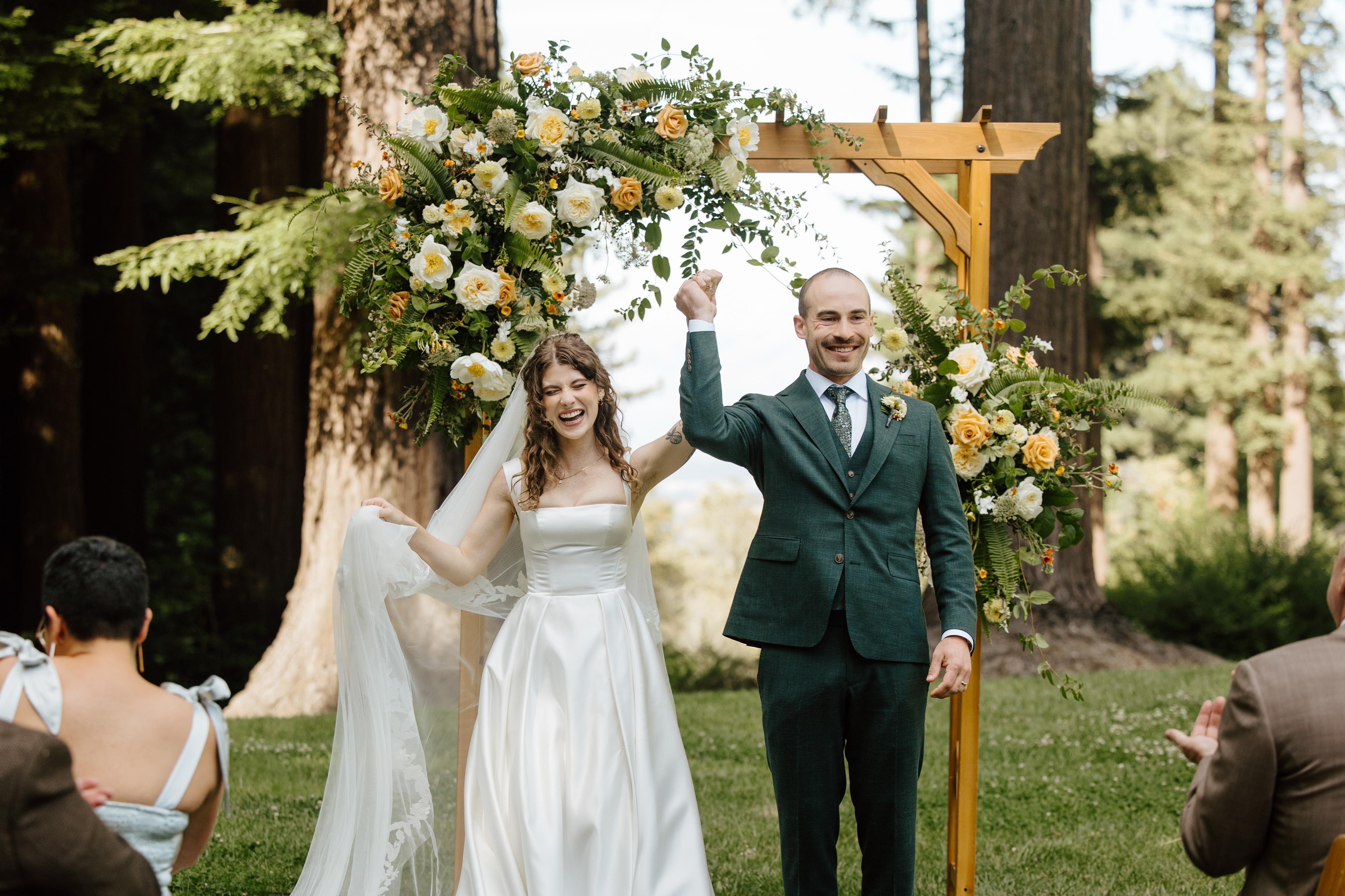 The Wedding Website of Shawn Pedron and Jessica Vaisz