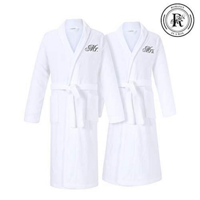 Romance Helpers Mr and Mrs Robes Set | Set of 2 Terry Cotton Robes for Couples | Perfect Wedding Engagement Anniversary Couple Gifts