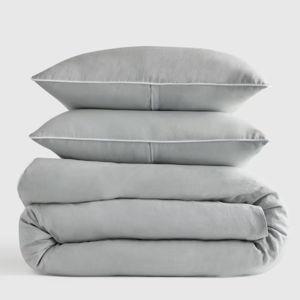 European Linen Piped Duvet Cover Set in Mist/White