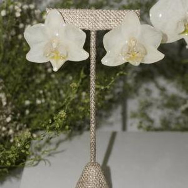Preserving Wedding Flowers: earrings
