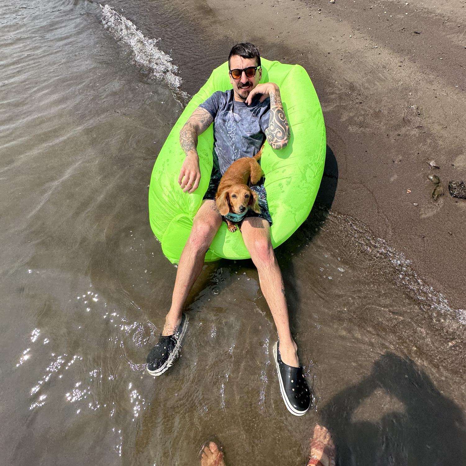Kolby and Penny chilling during July down but the waterfront in Vancouver, WA.