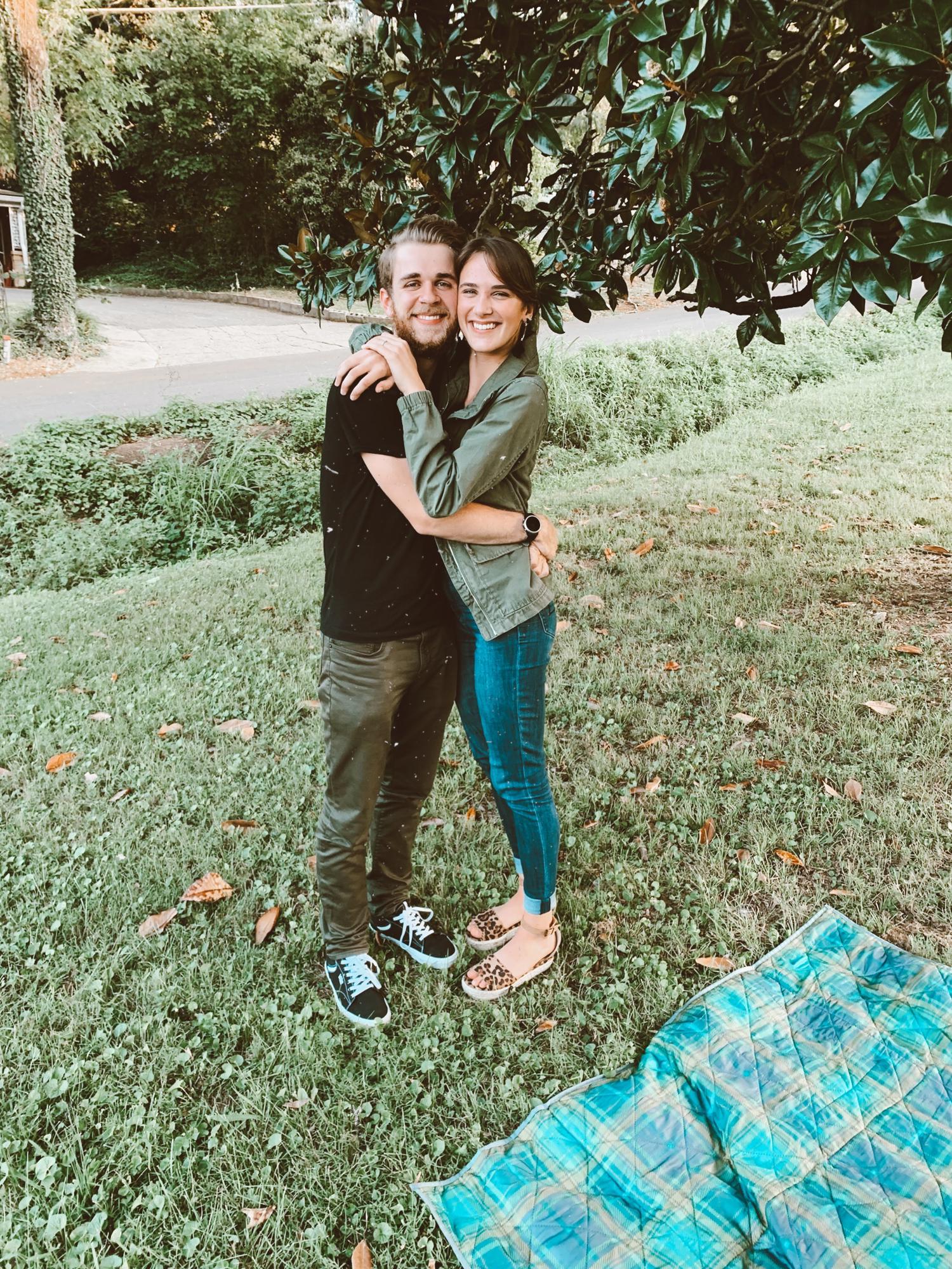 Picnic on the lawn 🧺
September 11, 2020