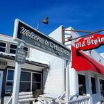 Chuck's Lakeshore Inn