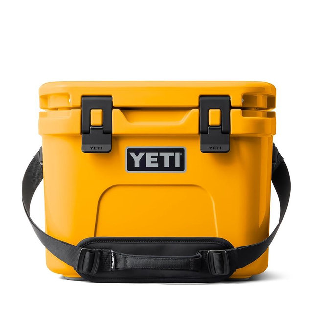 YETI Roadie 15 Hard Cooler with DoubleDuty Shoulder Strap