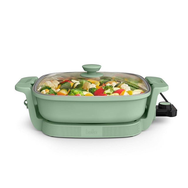 bella Make & Take Electric Skillet, Fits-anywhereTM kitchenware, EverGoodTM Ceramic Coating, Adjustable Temperature & Dishwasher-Safe Tempered Glass Lid, Cast Aluminum Base, 1200 Watt, Seaglass