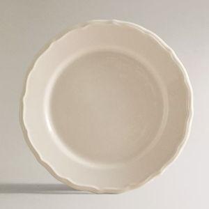 EARTHENWARE DESSERT PLATE WITH RAISED RIM