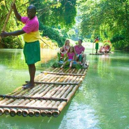 The Ultimate Explorer Honeymoon Excursion