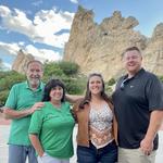 Flying W Ranch Chuckwagon Suppers and Original Western Stage Show