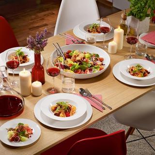 For Me 16-Piece Porcelain Dinnerware Set, Service for 4