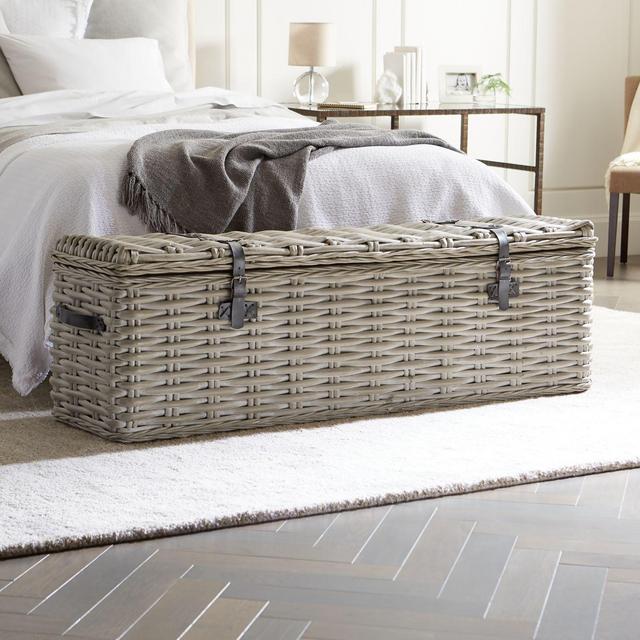 Lola Bedroom Trunk
