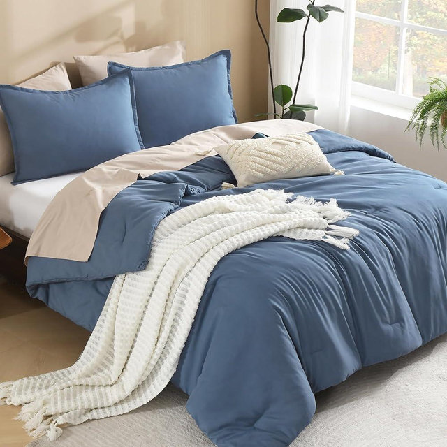 Litanika Haze Blue Comforters Oversized Queen Size, 3 Pieces Lightweight Solid Bedding Comforter Set, All Season Fluffy Bed Set (98x98In Comforter & 2 Pillowcases)