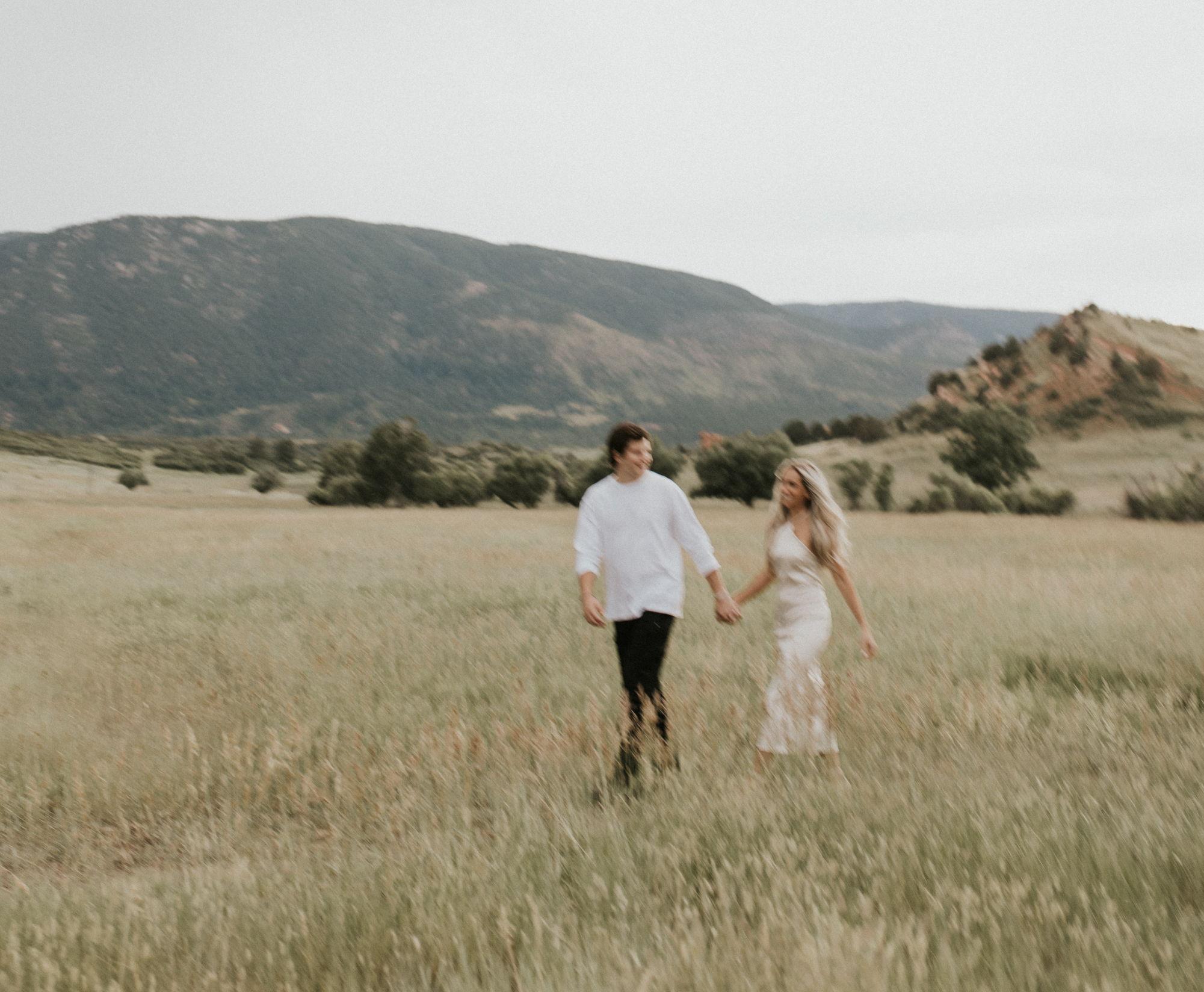 The Wedding Website of Jess McLaggan and Eli Yellen