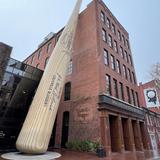 Louisville Slugger Museum & Factory