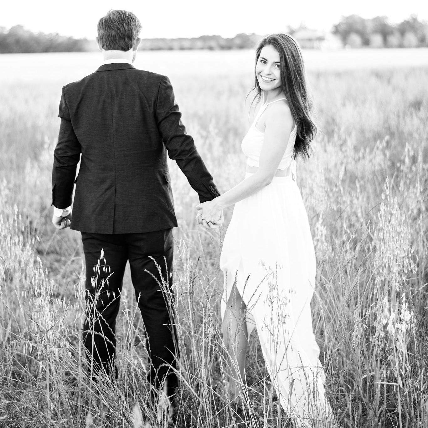 Engagement Pictures by Andrew Swindle Photography