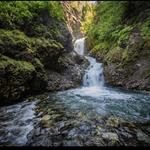 HIKING- Thunderbird Falls