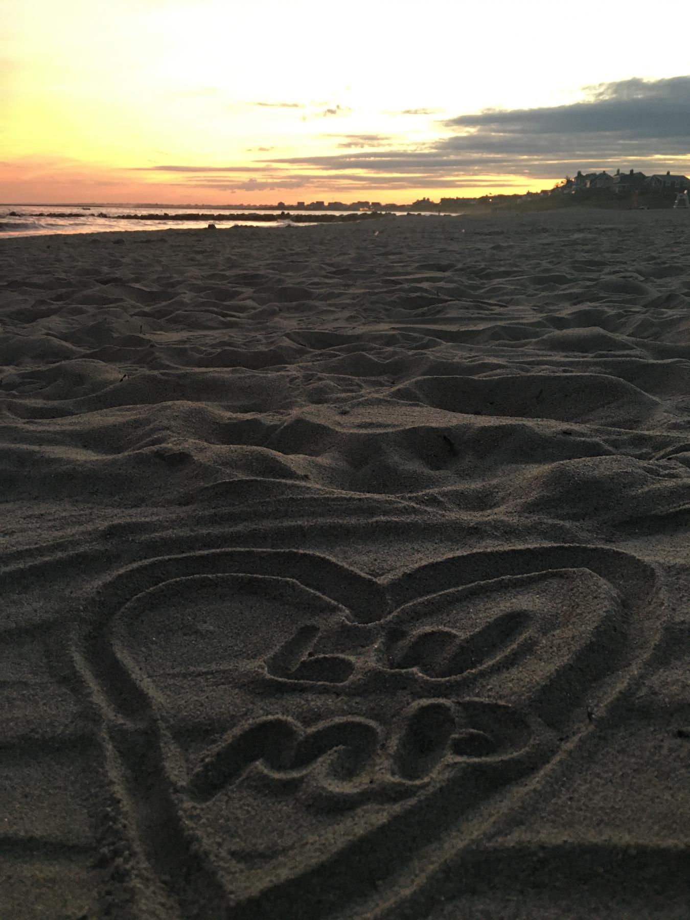We can’t wait for our lifetime of adventures together. One of our most recent ones was to Narragansett, RI, with Michaela’s family.