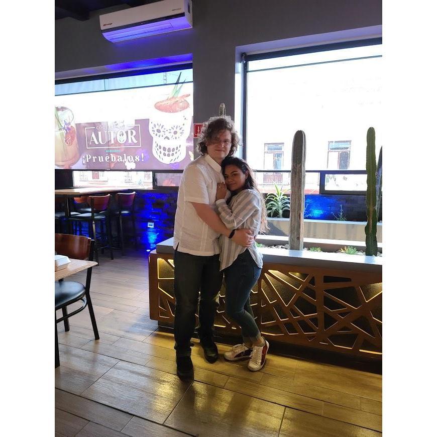 Si nos abrazamos se quita el friito.