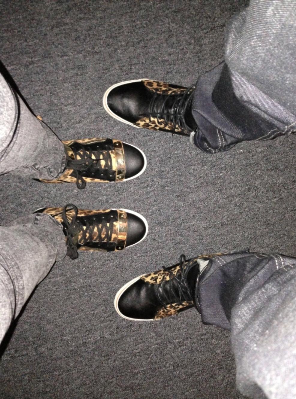 Shoe’icide.