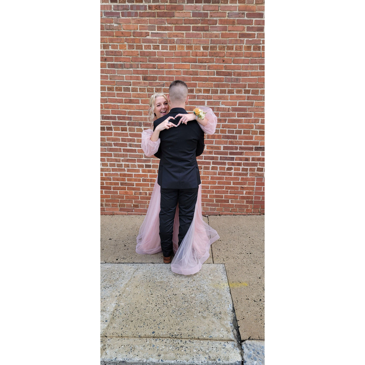 Another one of our favorite prom photos.