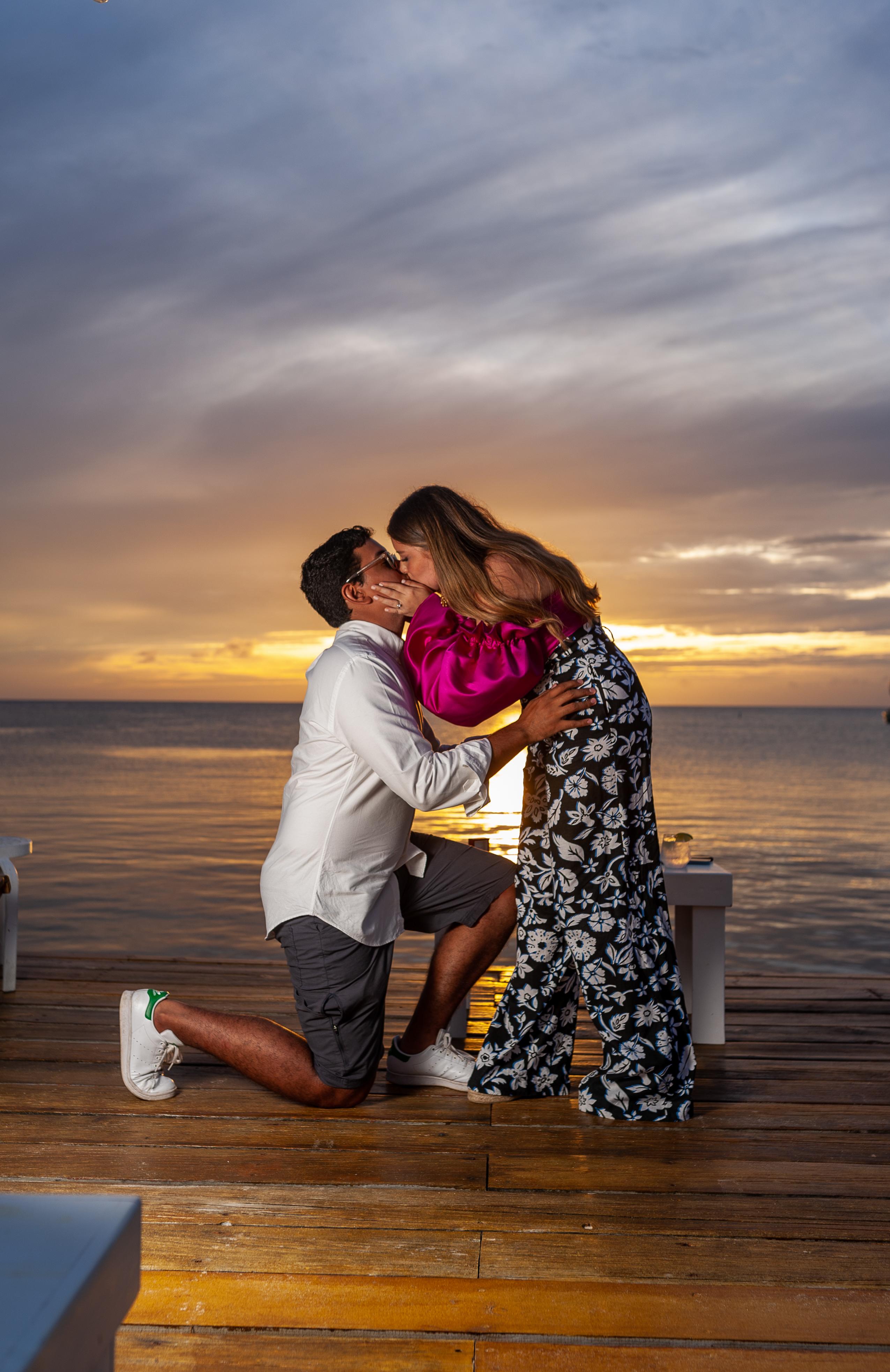 The Wedding Website of Gabriela Alvarado and Oscar Chirinos