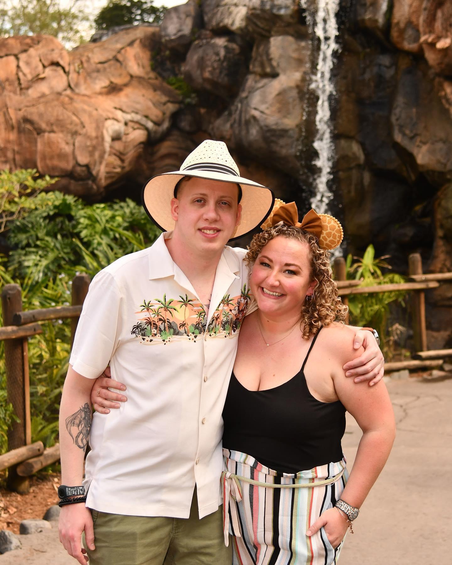 The Wedding Website of Amanda McKelvey and Joseph Murr