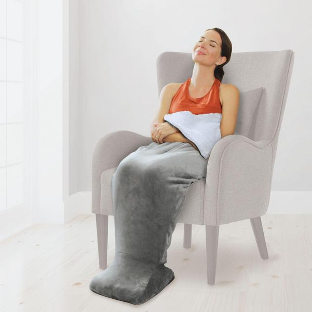 Sharper Image® Calming Cozy™ Massaging Heated Wrap with Sherpa Lining