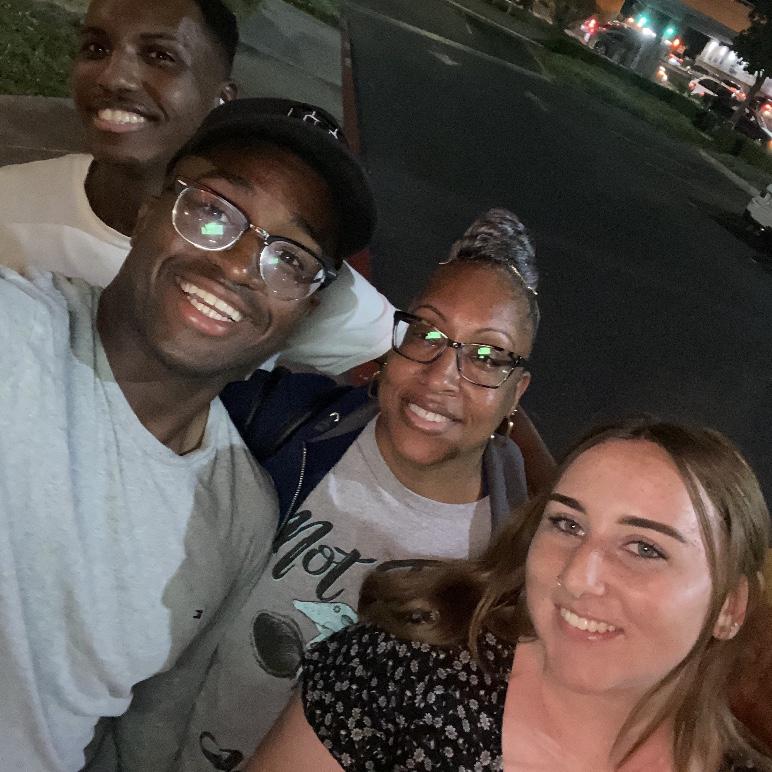 Fam photo with Zys mom and brother ❤️