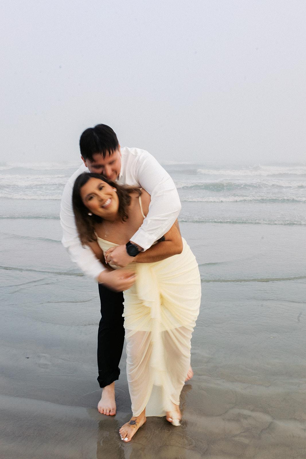 The Wedding Website of Sara Vasquez and Ted Houlihan