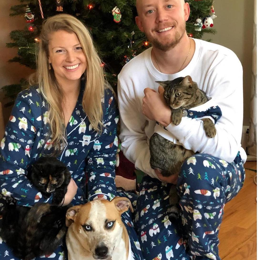 Cropping issues but a family shot from 2018 Christmas :)