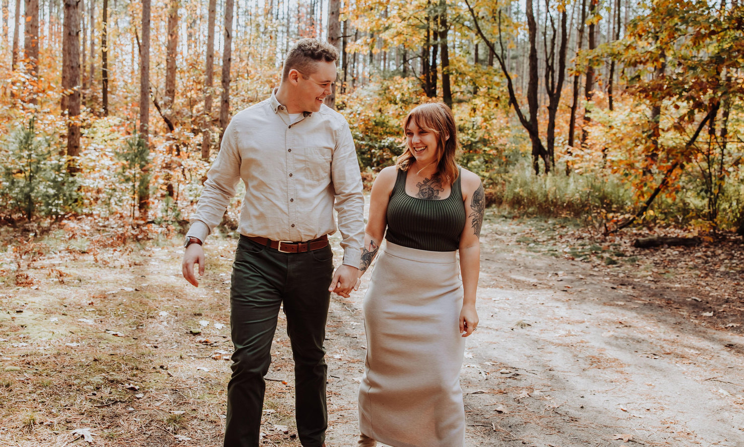 The Wedding Website of Aaron Dunn and Deserae Potter
