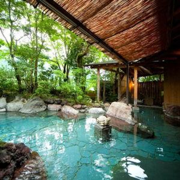 Stay at an Onsen in Japan (Hot Springs)