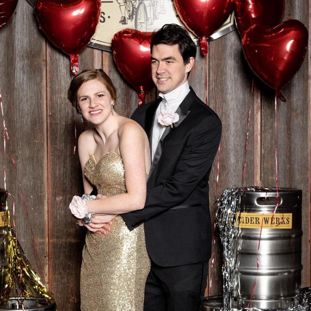 Prom.