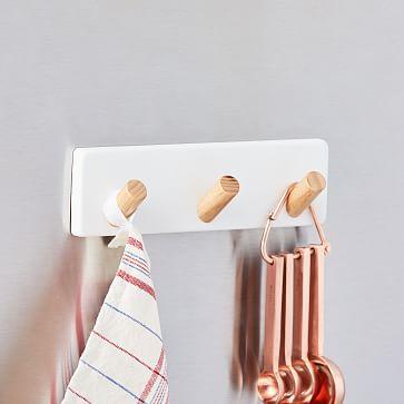 Tosca Magnet Hook, White