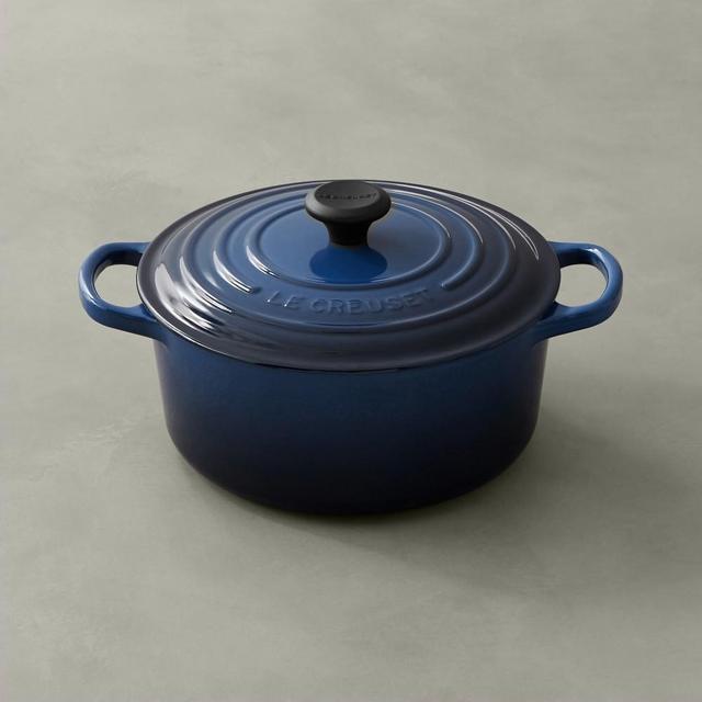 Le Creuset Signature Cast-Iron Round Dutch Oven, 3 1/2-Qt., Lapis