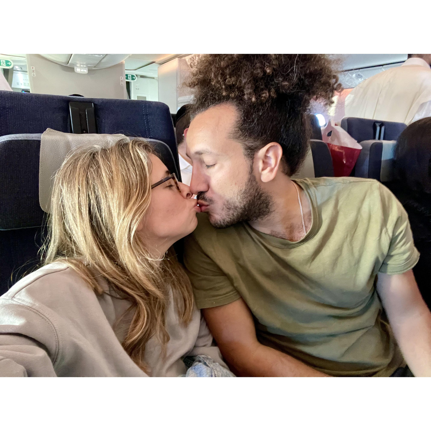 Our first flight to New York! We visited the U.S. after only 4 months of being together. We just knew :)