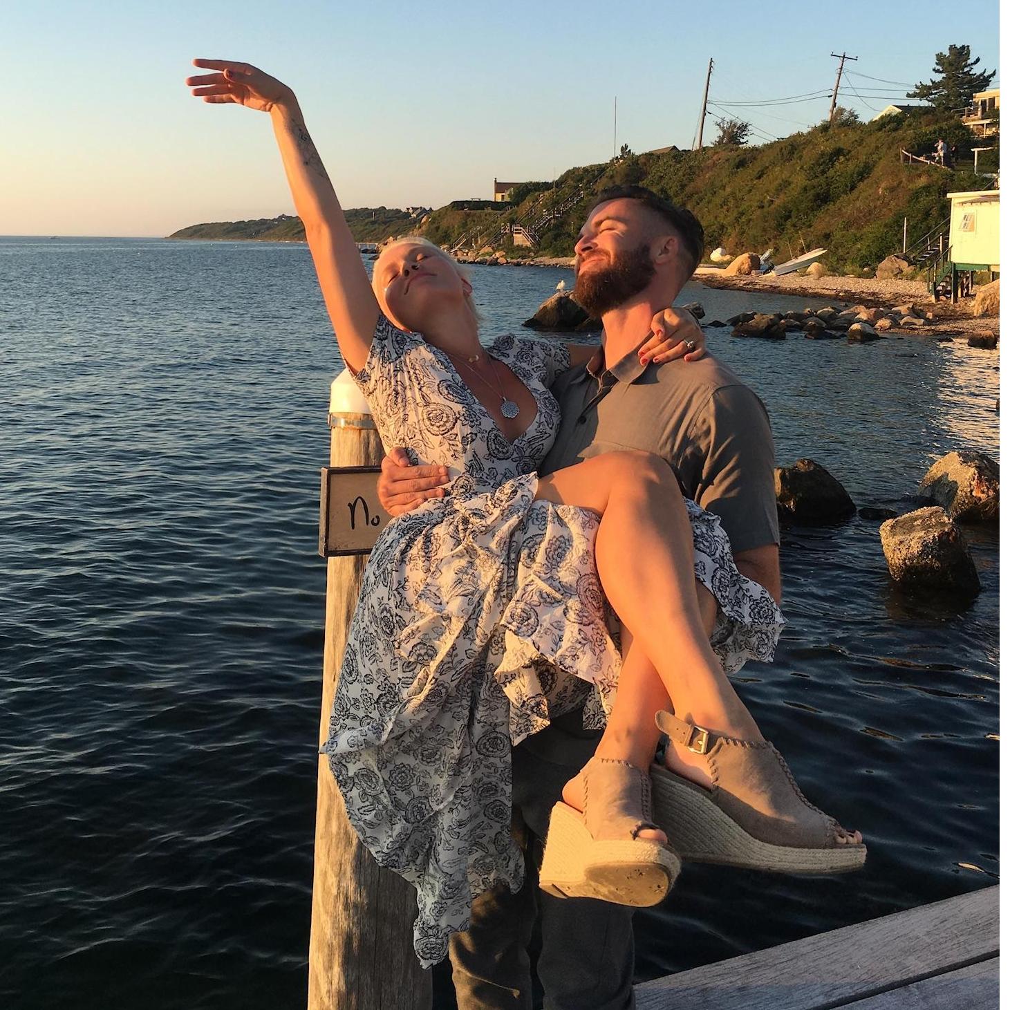 Mooney sweeping Lauren off her feet, NY 2017