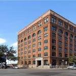 Museo del Sexto Piso en la Plaza Dealey