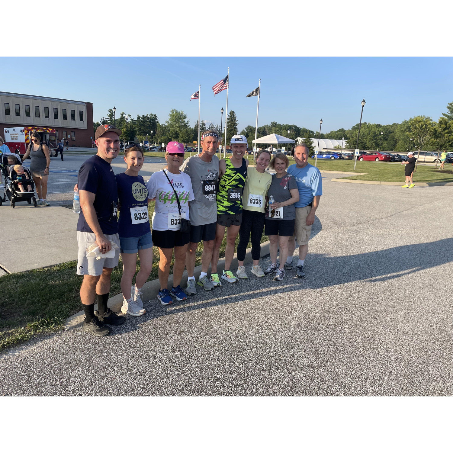 MOGs and WOGs representing at the Broadview Heights 5K, 2025 edition.