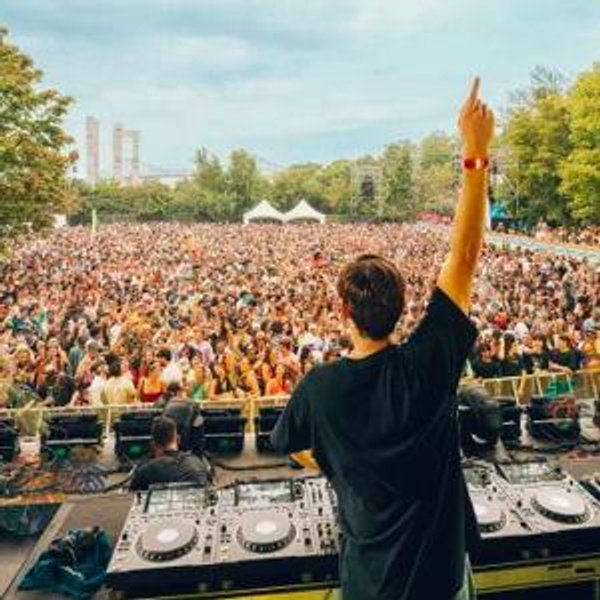 Honeymoon Music Festival Tickets for Two
