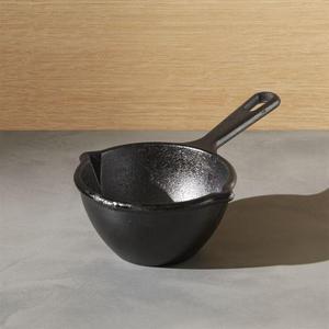 Lodge ® Cast Iron Melting Pot