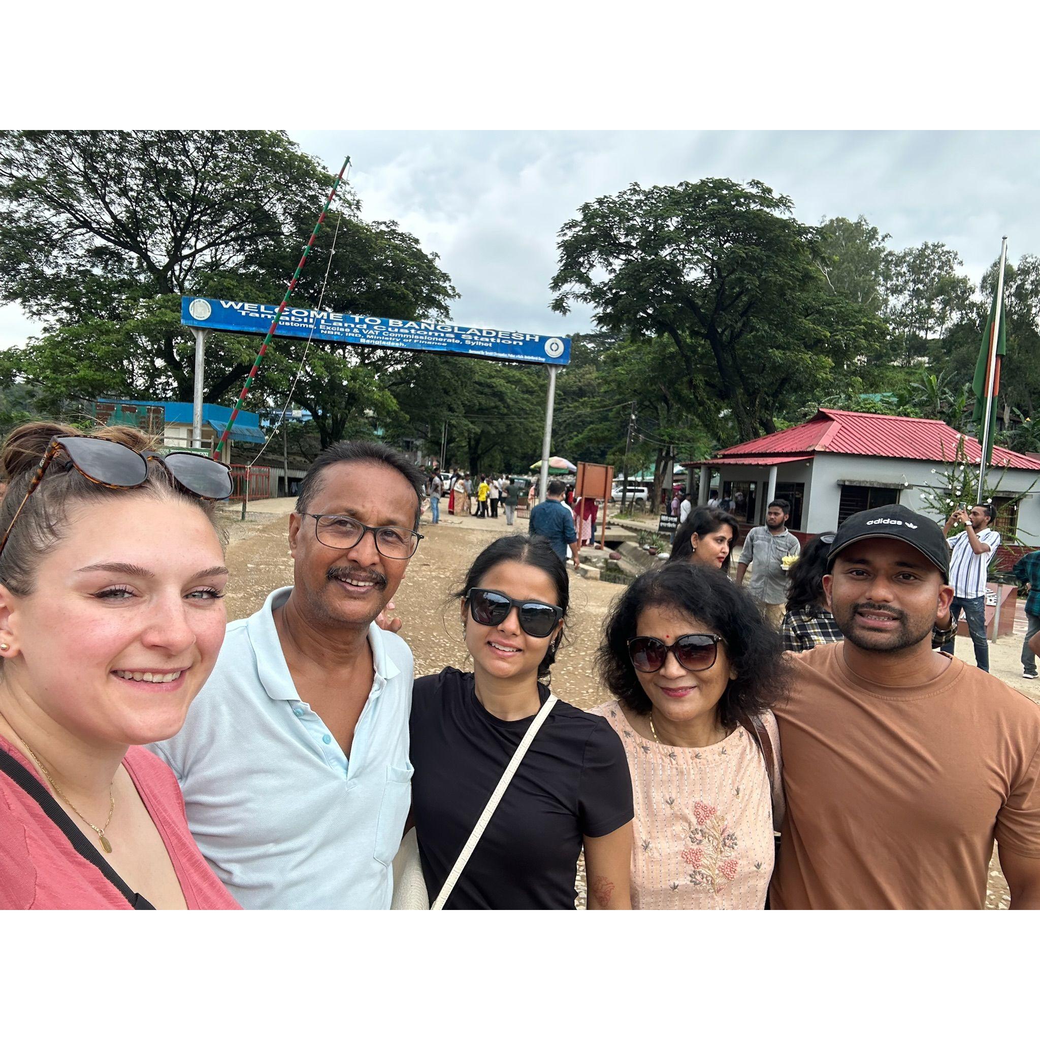 From left Alex, Himshekhar's Dad, sister mother @ Bangladesh Border