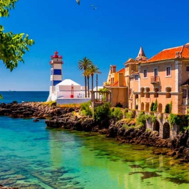 Excursion to Cascais Castle