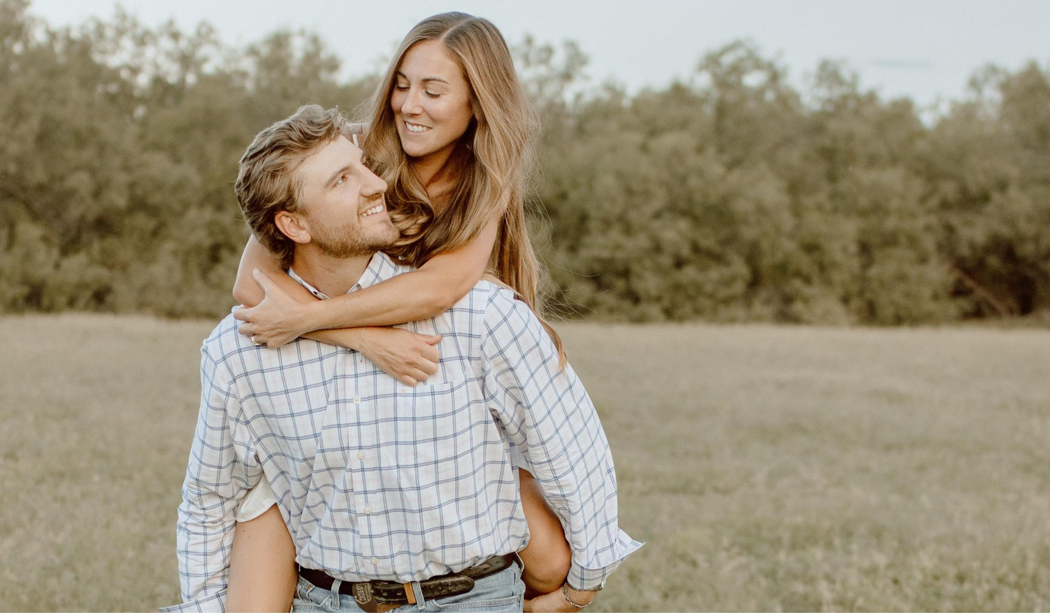 The Wedding Website of Jacquelyn Siemering and Price Siemering