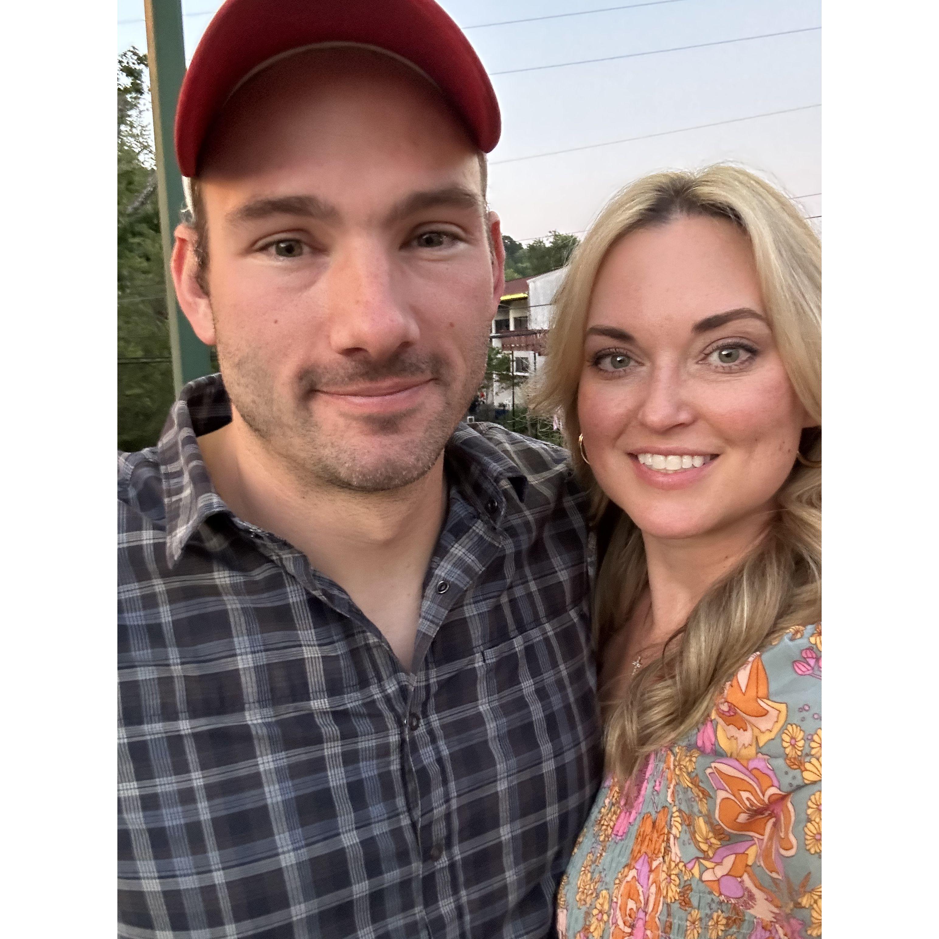 A fun weekend in Helen, GA. A touristy German-themed town. We were able to find some fun spots to travel to for weekend getaways while long distant dating.