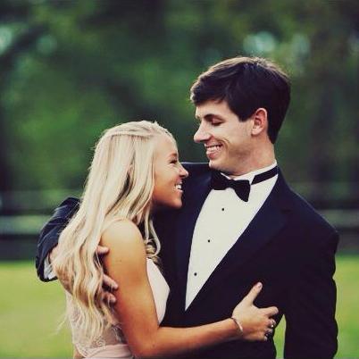 Junior year AOII formal